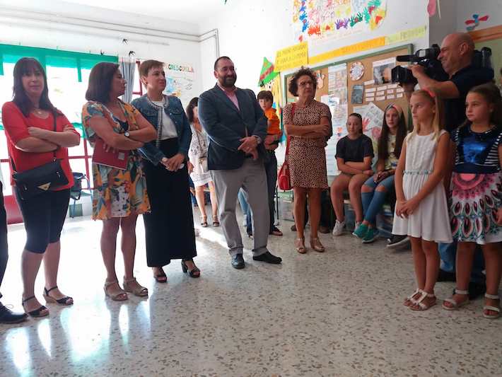 85.000 alumnas y alumnos granadinos vuelven hoy a las aulas de Infantil, Primaria y Educacin Especial