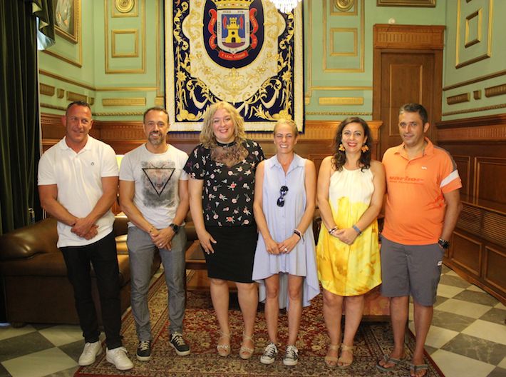 El establecimiento El Espeto de Motril, situado en playa de Poniente, recibe el premio al Mejor Chiringuito de Andaluca