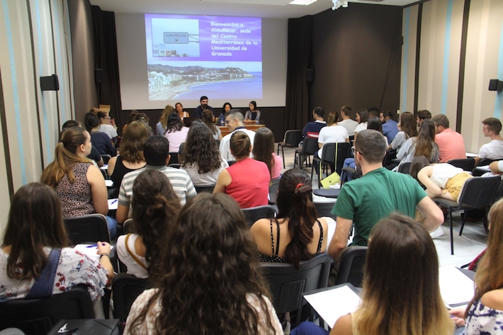 Almucar acoge un curso de ptica y Oftalmologa promovido por el Centro Mediterrneo de la Universidad de Granada