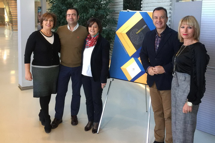 La sede del Distrito Sanitario Granada Metropolitano acoge unas jornadas multidisciplinares sobre Parkinson