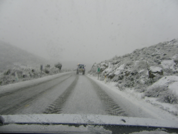 En alerta el plan de vigilancia de carreteras de la Junta ante el aviso de nevadas y fuertes lluvias en Granada