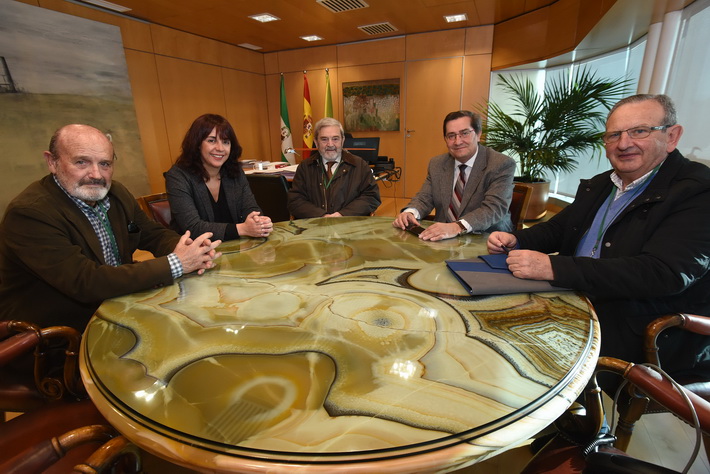 La Diputacin de Granada entrega una aportacin de 50.00 euros al Banco de Alimentos de Granada