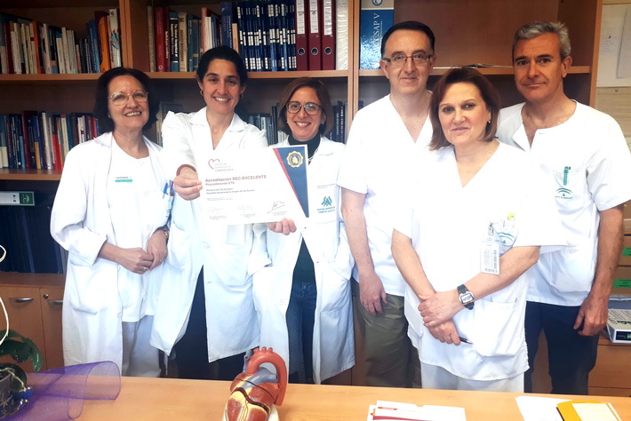 El Hospital Virgen de las Nieves, acreditado por su excelencia asistencial en ecocardiografía transesofágica