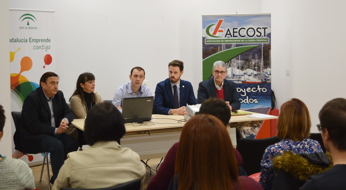 La Junta anima a las Pymes de la Costa de Granada a presentar proyectos para la mejora en los sectores industrial y agrcola