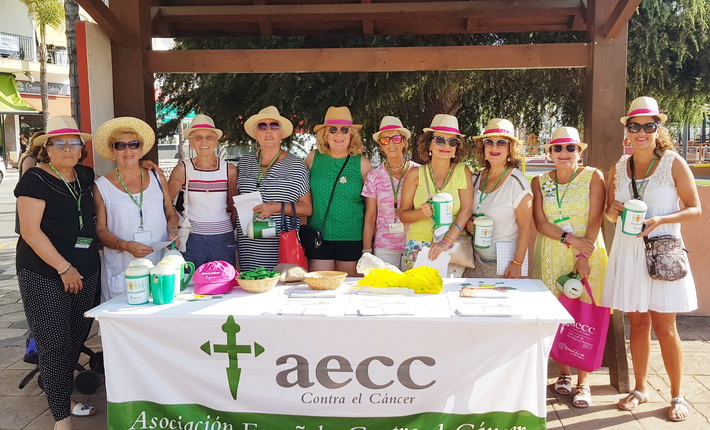 La AECC celebra este viernes una cuestacin de verano con una mesa nica en la plaza del Agua, frente a la Jefatura de Polica.
