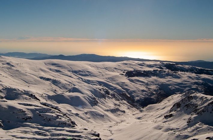 El Parque Nacional y Natural de Sierra Nevada activa la campaa invernal para que la ciudadana disfrute de una montaa segura
