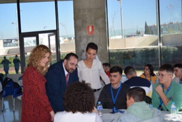 Junta convoca el concurso 'Talento emprendedor' para premiar las ideas ms originales de estudiantes de FP de Granada