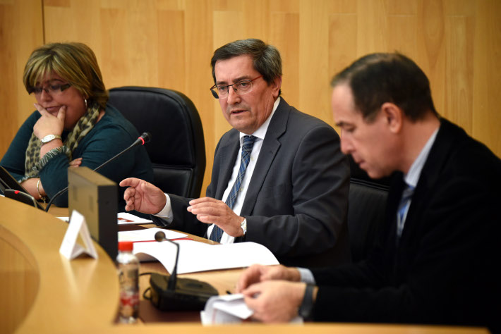 Diputaci�n y municipios se coordinan para consensuar inversiones de 31,2 millones de euros en el �rea metropolitana