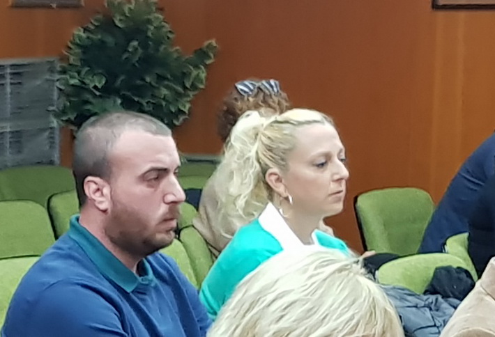 Desde Vox denuncian el �uso electoralista� que realizan los concejales del pleno de Almu��car y la �falta de transparencia� del gobierno.