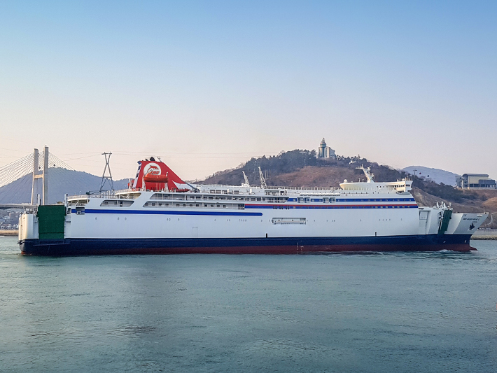 La naviera FRS incorporar un nuevo buque a la lnea Motril-Melilla en mayo, con capacidad para 1.500 pasajeros, 500 vehculos y con ms de 130 camarotes