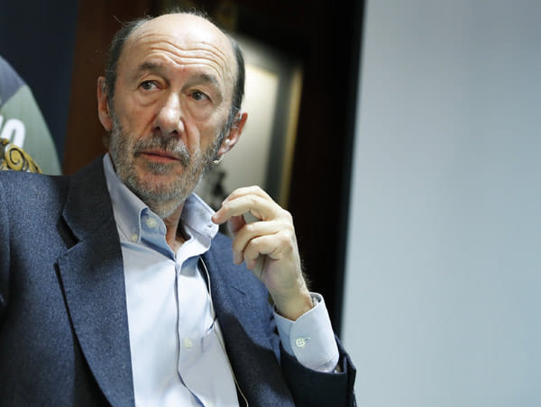 MÁS Almuñécar se suma a las condolencias por el fallecimiento de Alfredo Pérez Rubalcaba