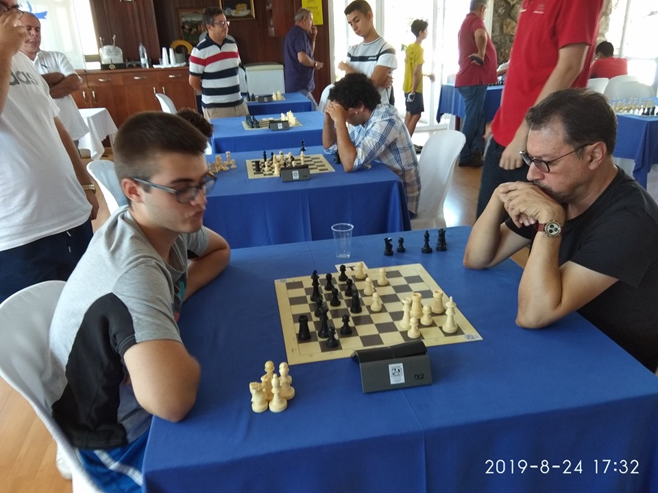 El ajedrecista motrileo Francisco Daniel Pulido Esteban ganador del 23  Torneo de Ajedrez Santa Adela 2019