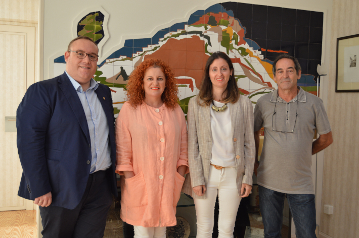 La diputada de Medio Ambiente mantiene su primera reunin de coordinacin con el gobierno de Salobrea