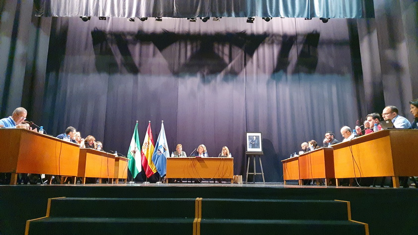 El PSOE de Almuñécar y La Herradura se felicita por la bajada del IBI aprobada en el pleno municipal.