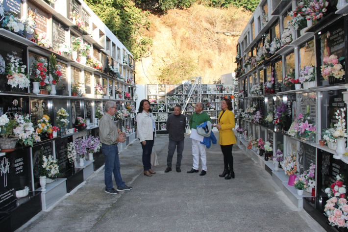 Los cementerios permanecer�n abiertos las 24 horas, desde el jueves 31 de octubre hasta el s�bado 2 de noviembre