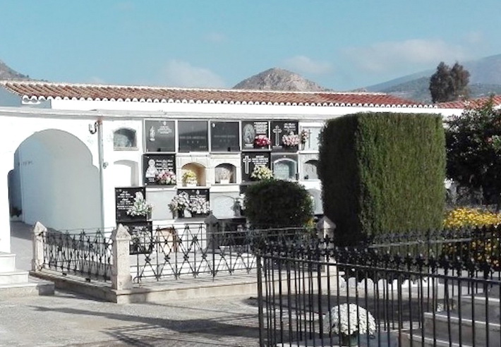 El Concierto del Recuerdo honrar la memoria de todos los difuntos en el Cementerio Municipal de Motril.