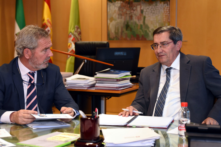 Diputación y Puerto de Motril abordan la promoción turística de la provincia