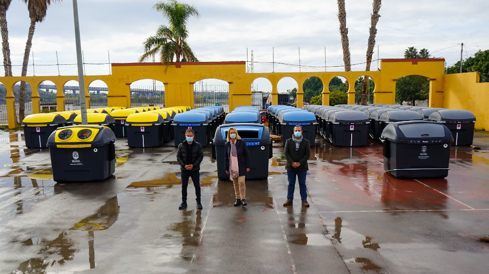 Motril renovar 60 contenedores de ms de 20 aos de antigedad