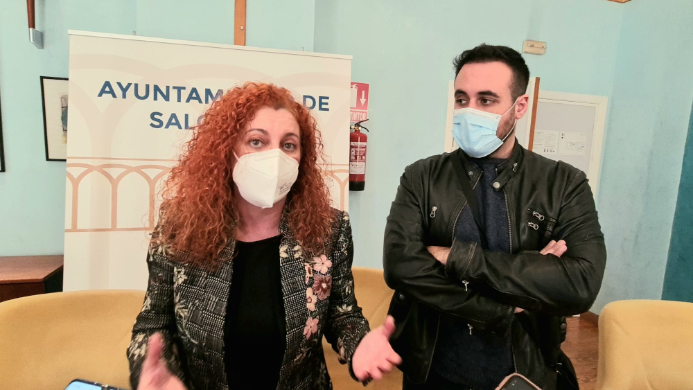 Los Reyes Magos recorrerán Salobreña en cabalgata pero no habrá acto en la plaza del Ayuntamiento ni se repartirán caramelos