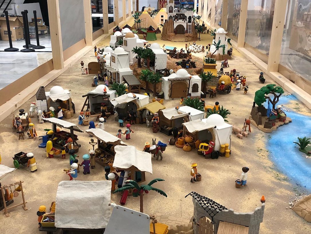La Casa de la Cultura de Almuñécar acoge hasta el 9 de enero  una gran exposición de Playmobil  