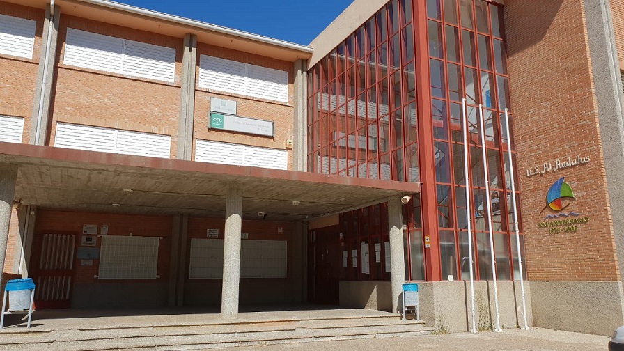 Educación destina 12 millones de euros para modernizar 552 centros públicos de FP