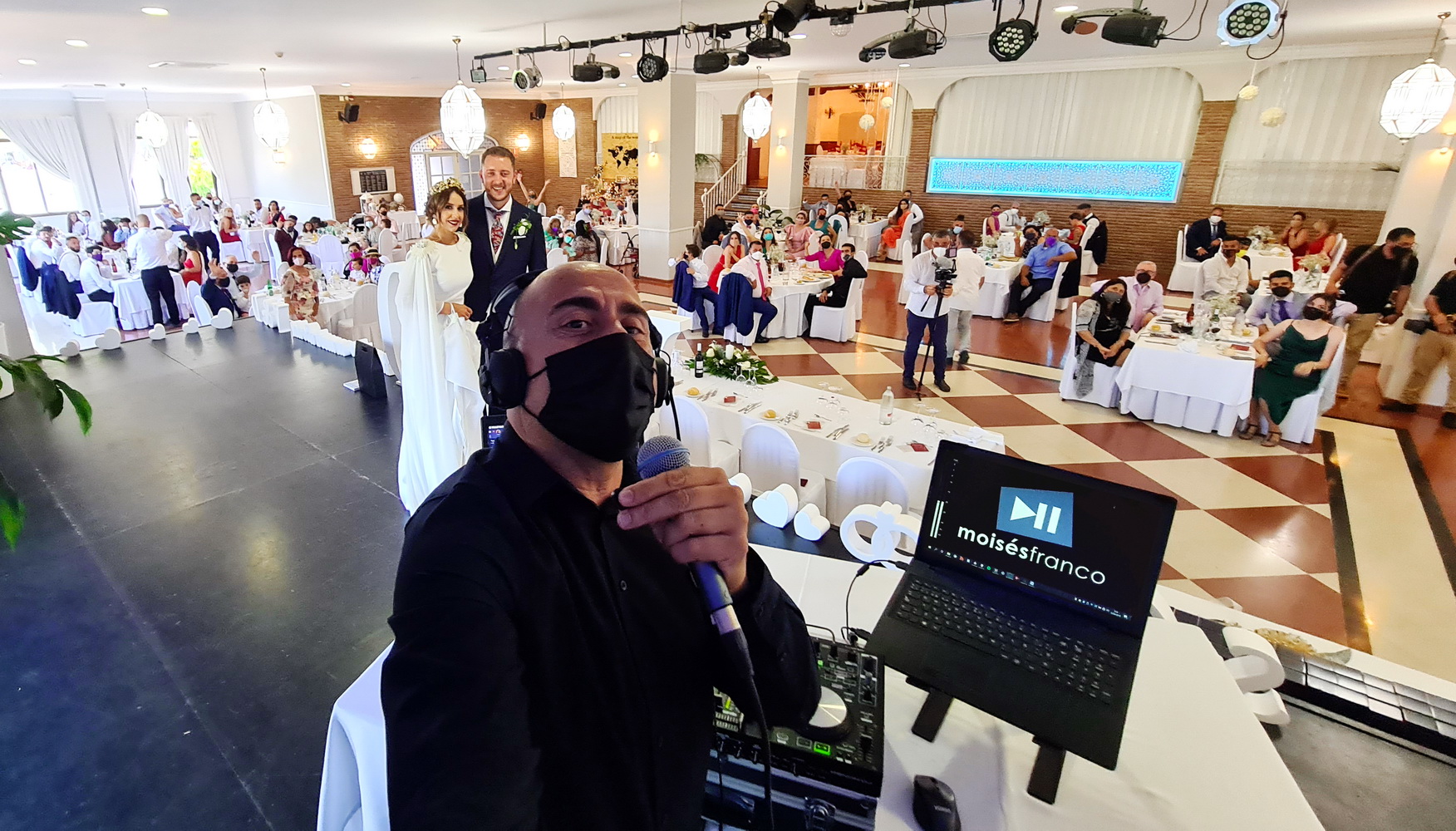 Moisés Franco consigue su tercer premio Wedding Awards por ser el mejor animador musical de bodas