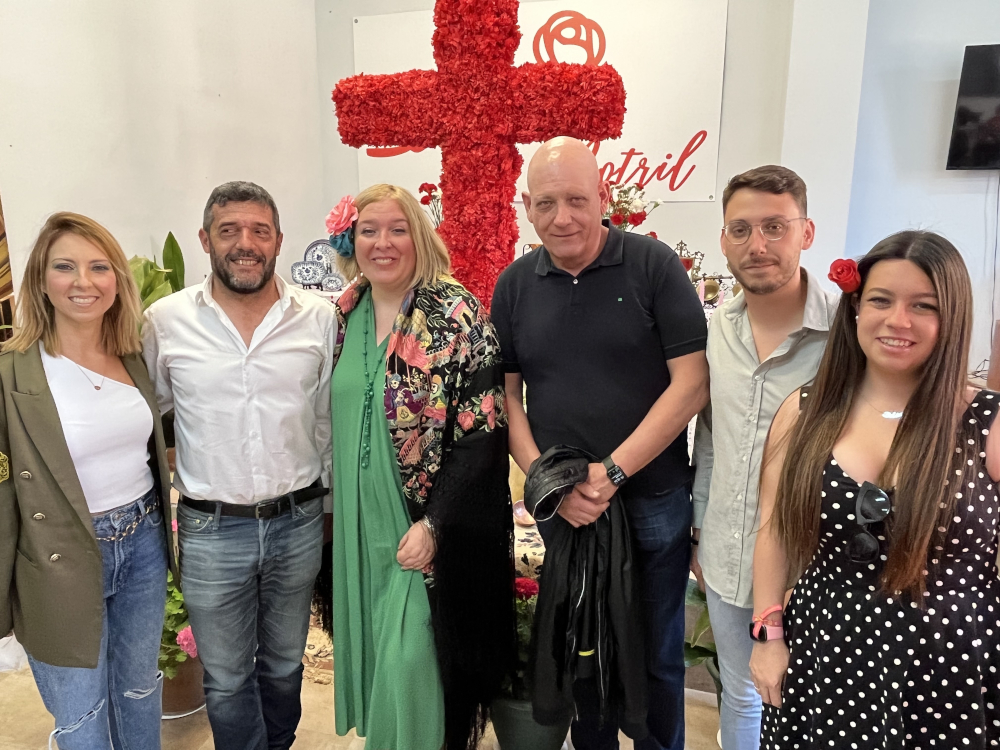 El PSOE de Motril celebra la Fiesta de la Cruz con una gran jornada de convivencia en la Casa del Pueblo