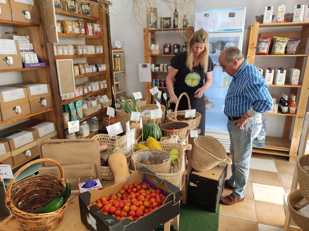 La Boutique Bío de Axelle abre sus puertas en Almuñécar para ampliar la oferta de productos 'bio'