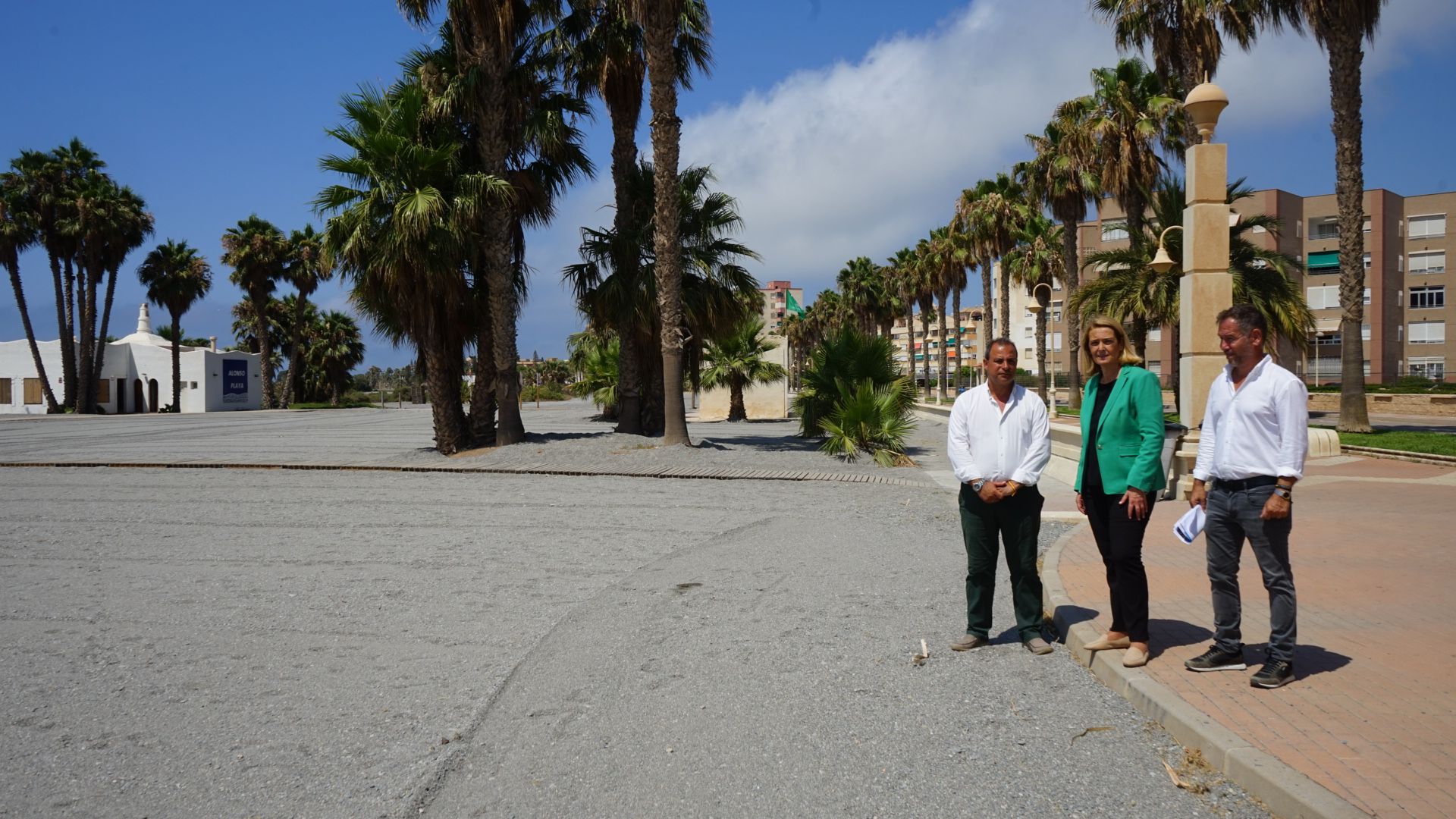 El Ayuntamiento asegura que Playa Poniente ha tenido una inversin de ms de 1 milln de euros en el ltimo ao