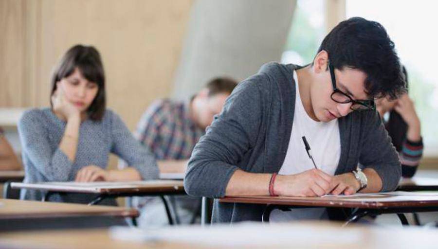 Ms de 100.000 estudiantes de Secundaria, Bachillerato, FP y Educacin de Adultos inician maana las clases en Granada