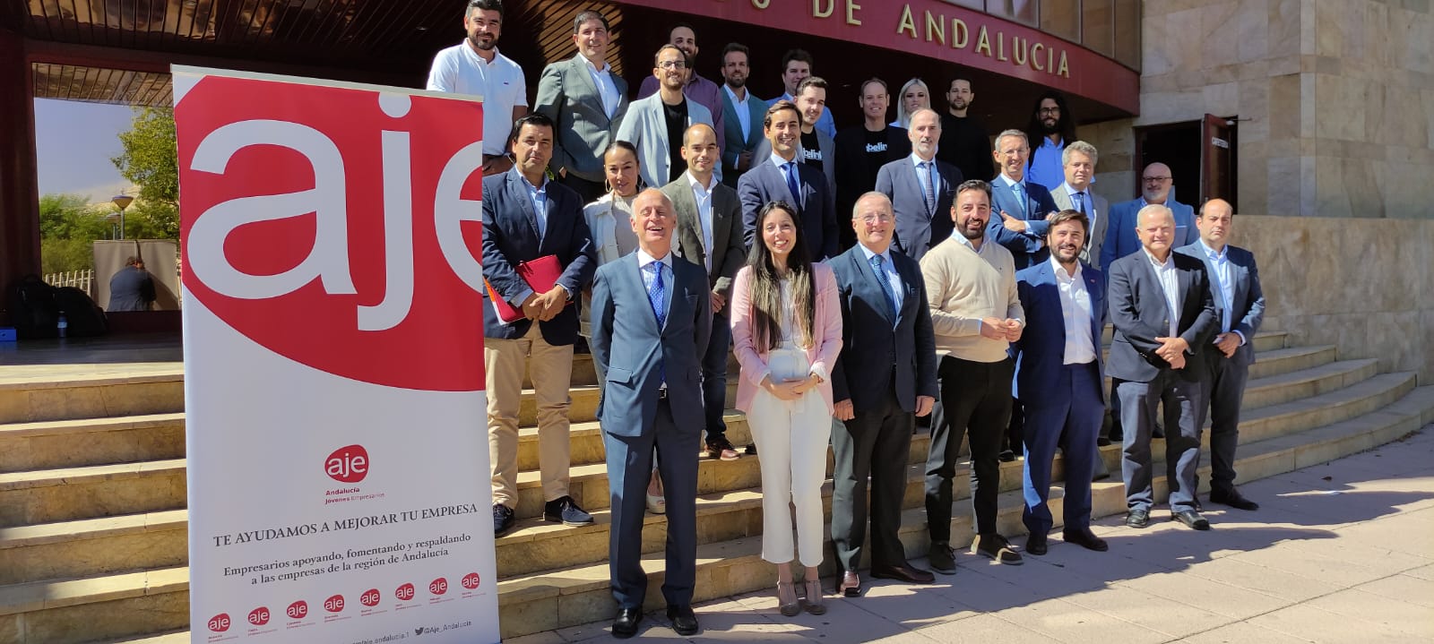 AJE Andalucía reúne al jurado que designa a las empresas galardonadas en las categorías de iniciativa emprendedora y trayectoria empresarial